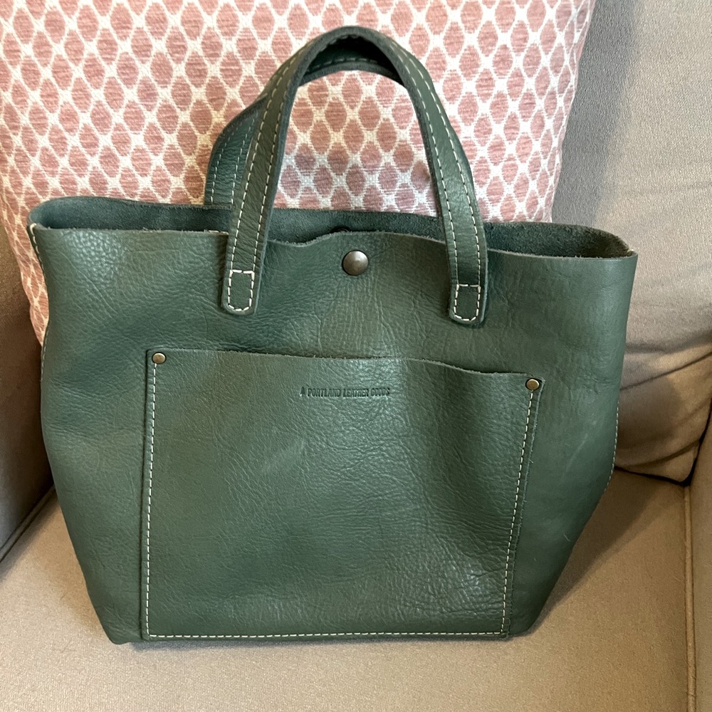 Portland Leather Goods Eucalyptus Medium Crossbody